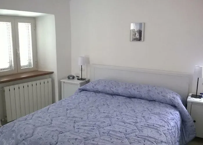 I Tre Bassotti Couette-café *